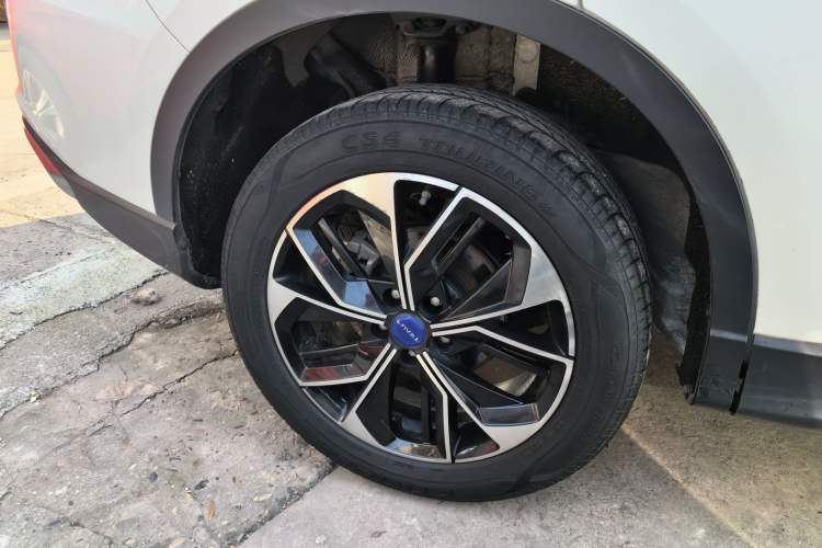 Used TRAUM SEEK 5 2018 1.5T Automatic Lingyao Edition Right Rear Wheel Hub