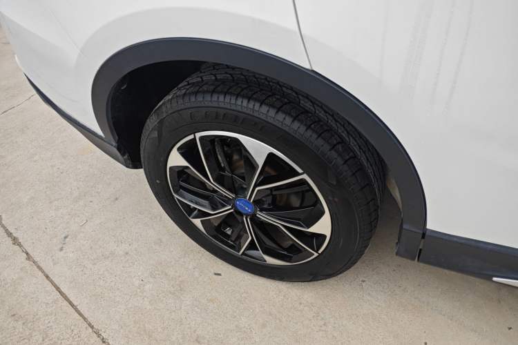 Used TRAUM SEEK 5 2018 1.5T Automatic Lingyao Edition Right Rear Wheel Hub