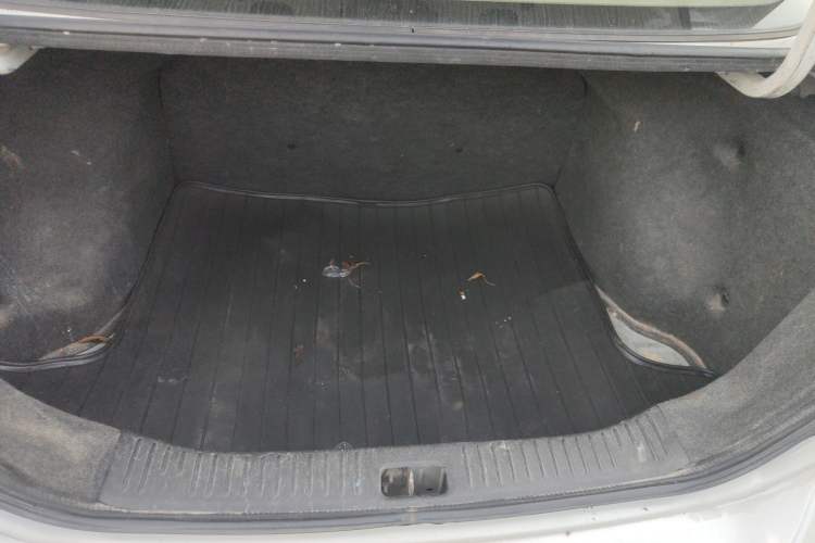 Used Venucia D50 2013 1.6L Automatic Luxury Edition Trunk