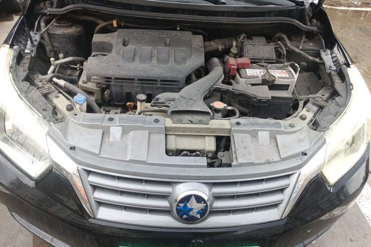 Used Venucia D50 2012 1.6L Automatic Prestige Edition Engine Bay