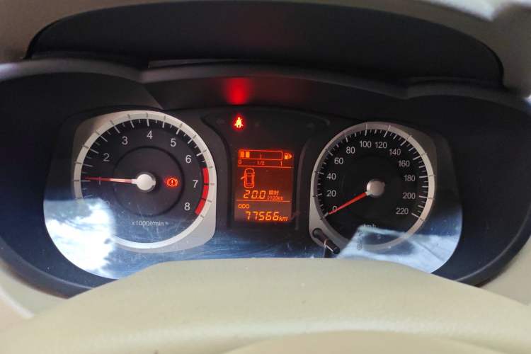 Used Venucia D50 2012 1.6L Manual Comfort Edition Instrument Cluster