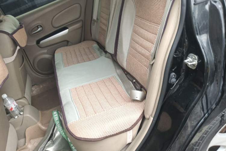 Used Venucia D50 2012 1.6L Automatic Prestige Edition Left Rear Seat