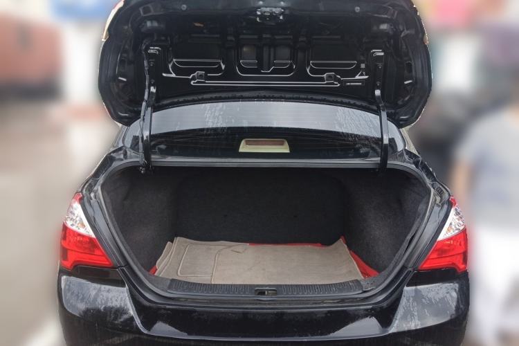 Used Venucia D50 2012 1.6L Automatic Prestige Edition Trunk
