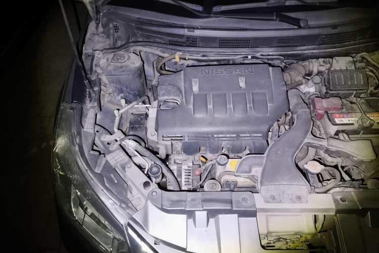 Used Venucia D50 2012 1.6L Automatic Comfort Edition Engine Bay Right