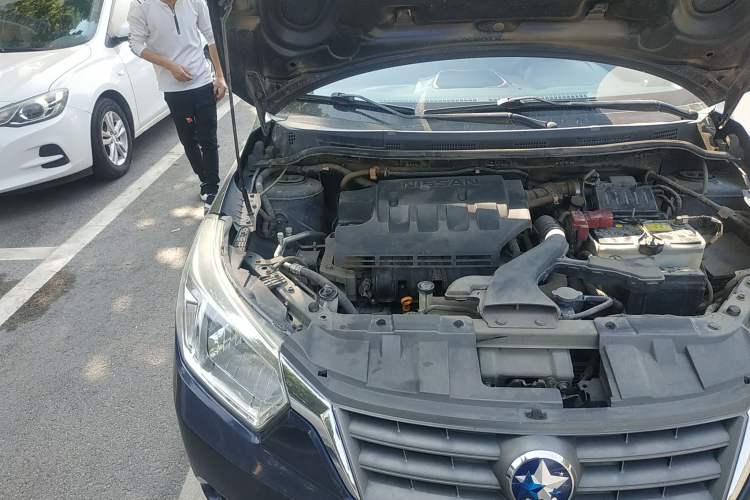 Used Venucia D50 2012 1.6L Automatic Prestige Edition Engine Bay Right