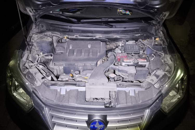 Used Venucia D50 2012 1.6L Automatic Comfort Edition Engine Bay