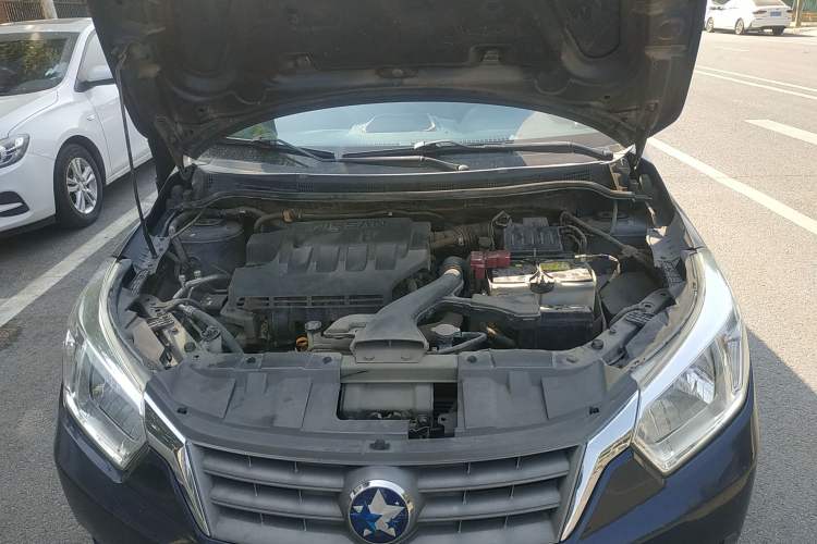 Used Venucia D50 2012 1.6L Automatic Prestige Edition Engine Bay