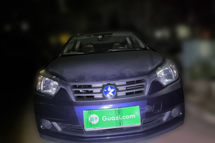 Used Venucia D50 2012 1.6L Automatic Comfort Edition Front