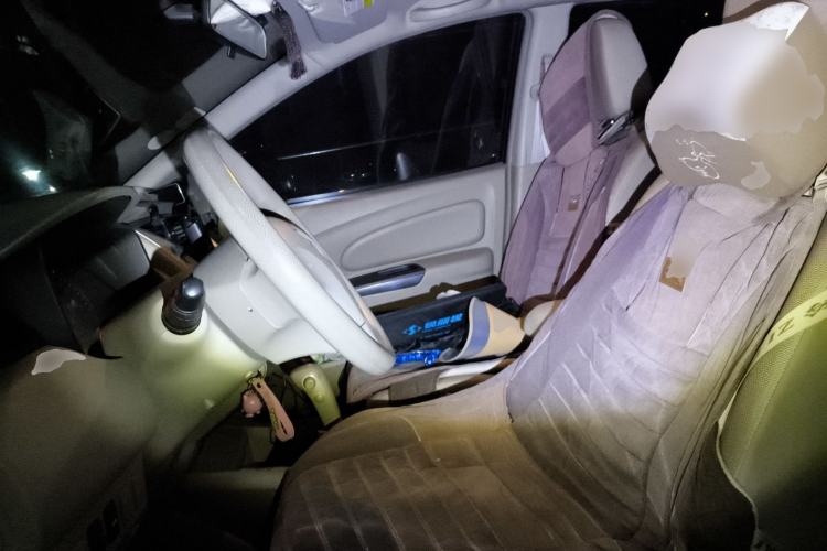 Used Venucia D50 2012 1.6L Automatic Comfort Edition Left Front Seat