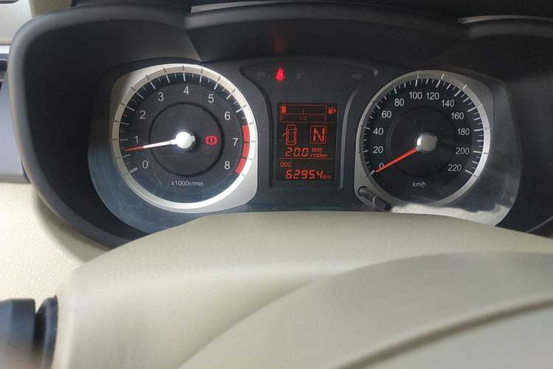 Used Venucia D50 2012 1.6L Automatic Prestige Edition Odometer Close Up