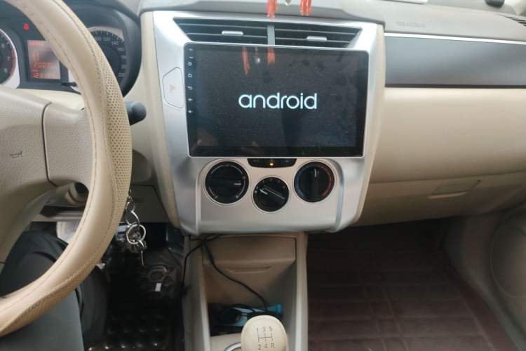 Used Venucia D50 2012 1.6L Manual Luxury Edition Audio And AC Panel
