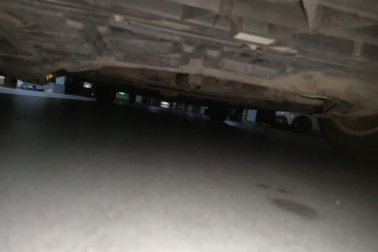 Used Venucia D50 2012 1.6L Manual Luxury Edition Chassis Front