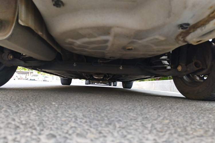 Used Venucia D50 2012 1.6L Manual Comfort Edition Chassis Rear