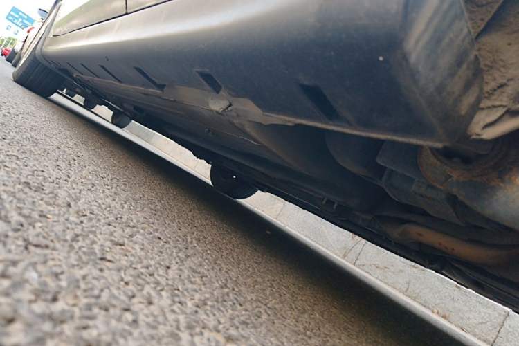 Used Venucia D50 2012 1.6L Manual Comfort Edition Chassis Rear Left
