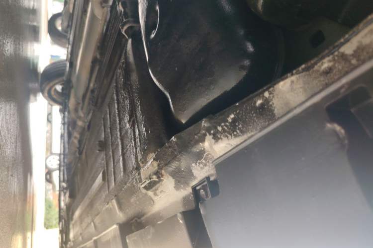Used Venucia D50 2012 1.6L Manual Luxury Edition Chassis Rear Right