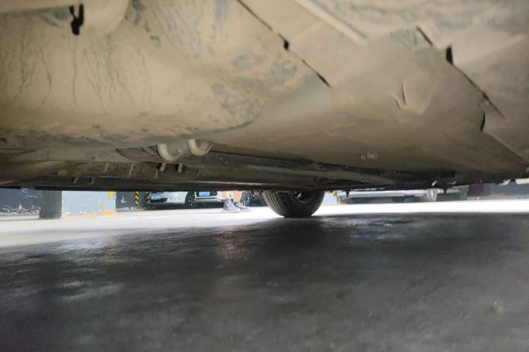 Used Venucia D50 2012 1.6L Manual Comfort Edition Chassis Rear Right