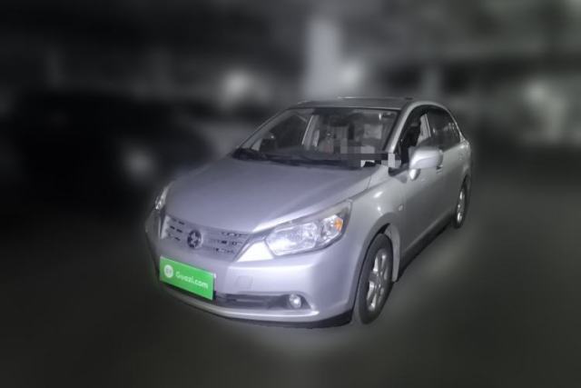 Used Venucia D50 2012 1.6L Manual Luxury Edition