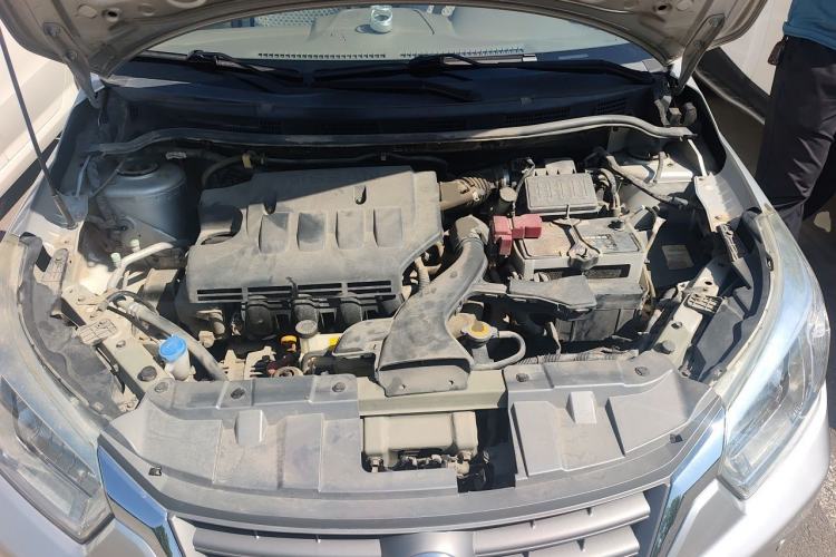Used Venucia D50 2012 1.6L Manual Luxury Edition Engine Bay