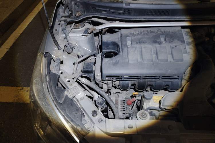 Used Venucia D50 2012 1.6L Manual Luxury Edition Engine Bay Right