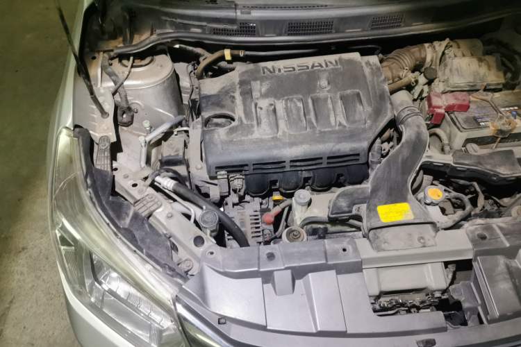 Used Venucia D50 2012 1.6L Automatic Prestige Edition Engine Bay Right