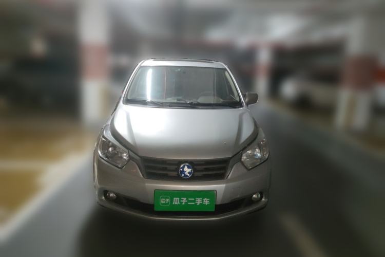 Used Venucia D50 2012 1.6L Manual Luxury Edition Front