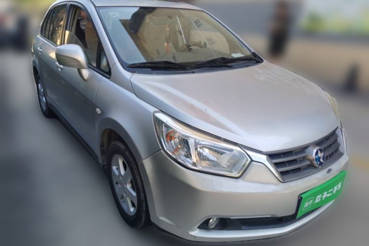 Used Venucia D50 2012 1.6L Manual Luxury Edition Front Right 45 Deg