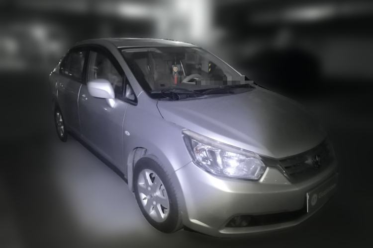 Used Venucia D50 2012 1.6L Manual Luxury Edition Front Right 45 Deg