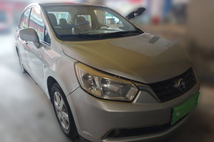 Used Venucia D50 2012 1.6L Manual Comfort Edition Front Right 45 Deg