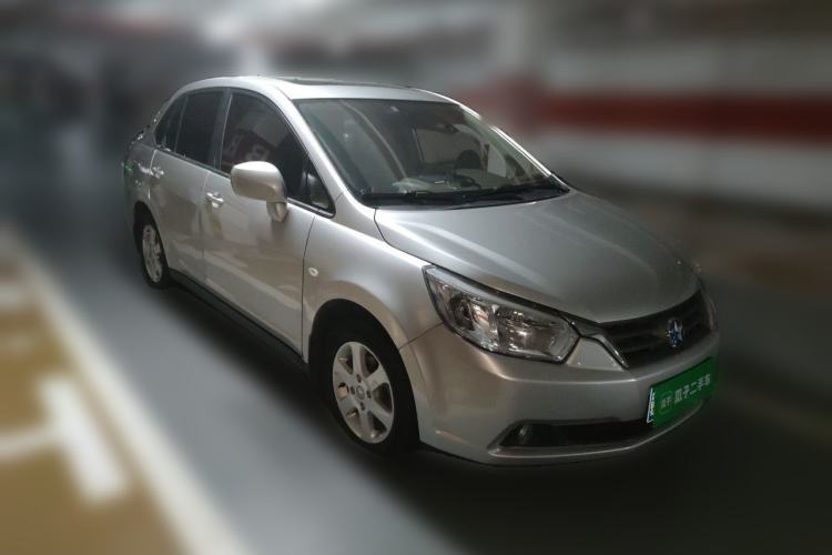 Used Venucia D50 2012 1.6L Manual Luxury Edition Front Right 45 Deg
