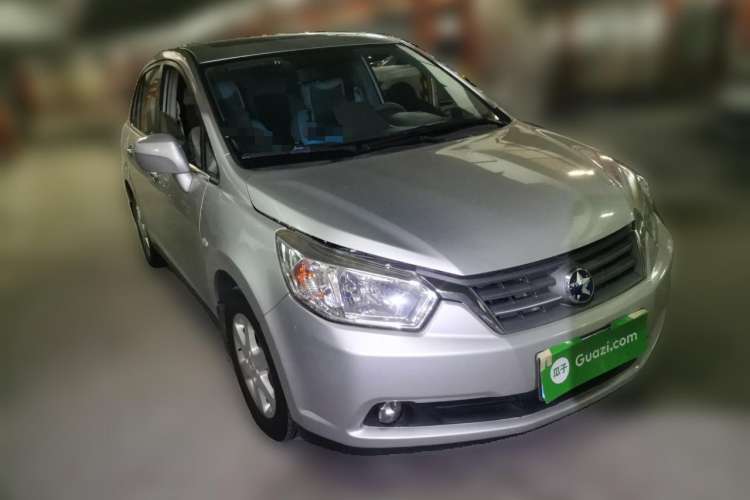 Used Venucia D50 2012 1.6L Automatic Prestige Edition Front Right 45 Deg