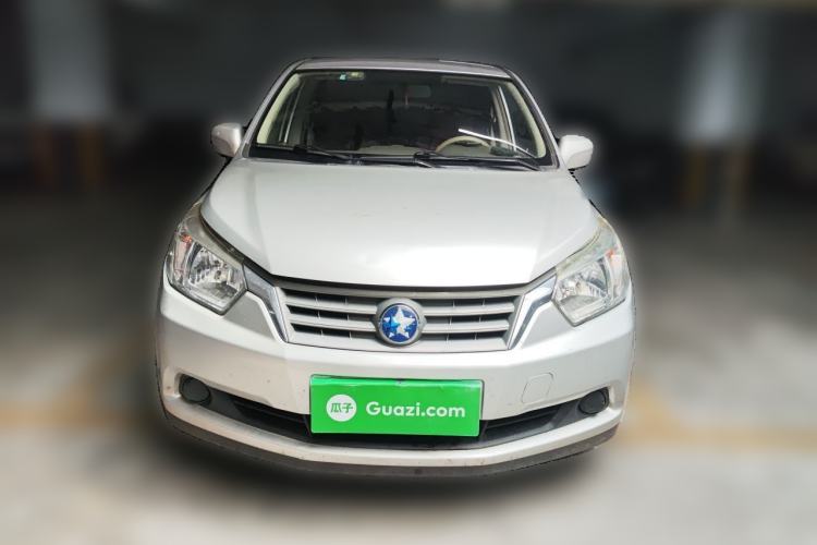 Used Venucia D50 2012 1.6L Manual Comfort Edition Front