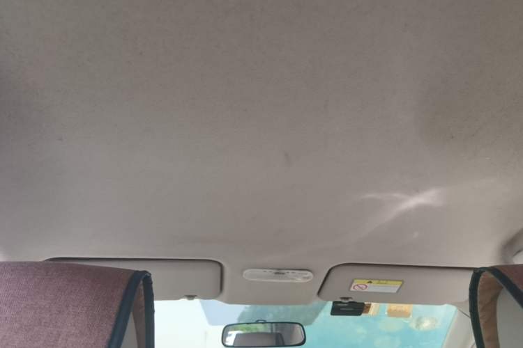 Used Venucia D50 2012 1.6L Manual Comfort Edition Headliner