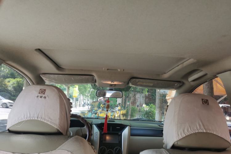 Used Venucia D50 2012 1.6L Manual Luxury Edition Headliner