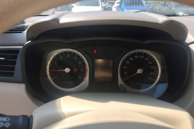 Used Venucia D50 2012 1.6L Manual Luxury Edition Instrument Cluster
