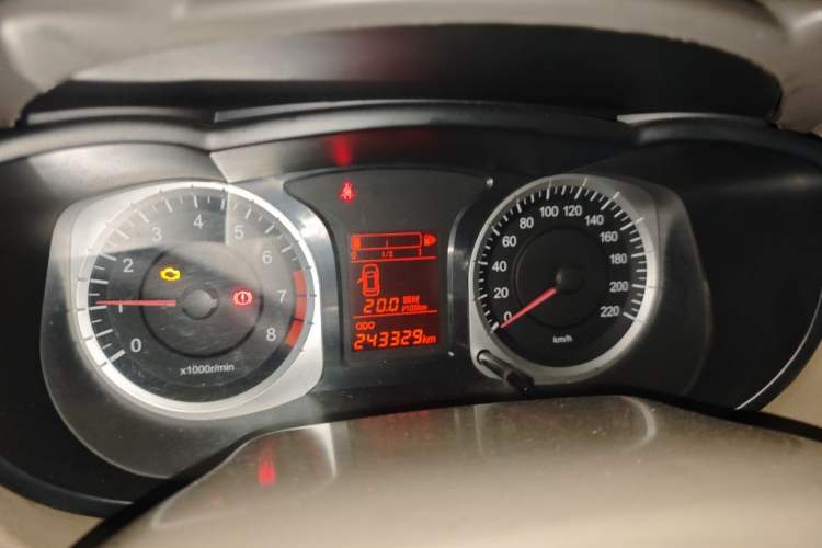 Used Venucia D50 2012 1.6L Manual Comfort Edition Instrument Cluster
