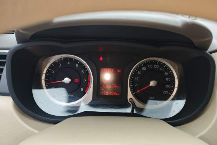 Used Venucia D50 2012 1.6L Manual Luxury Edition Instrument Cluster