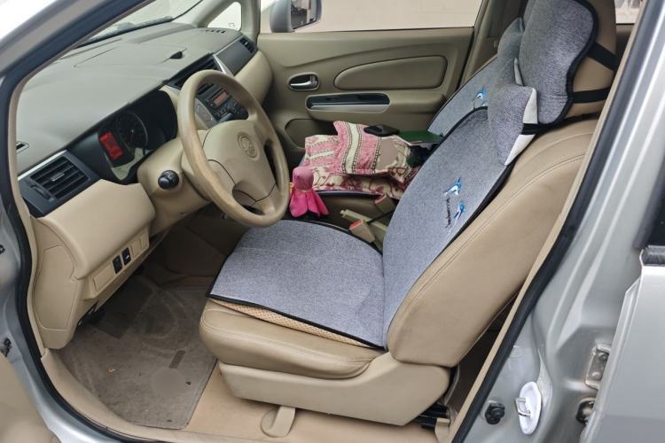 Used Venucia D50 2012 1.6L Manual Luxury Edition Left Front Seat