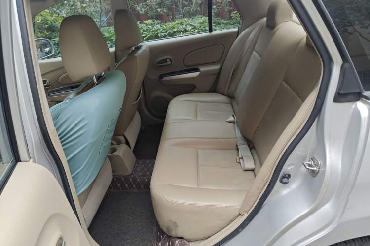 Used Venucia D50 2012 1.6L Automatic Prestige Edition Left Rear Seat