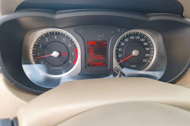 Used Venucia D50 2012 1.6L Manual Comfort Edition Odometer Close Up