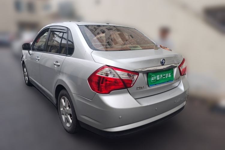 Used Venucia D50 2012 1.6L Manual Luxury Edition Rear Left 45 Deg