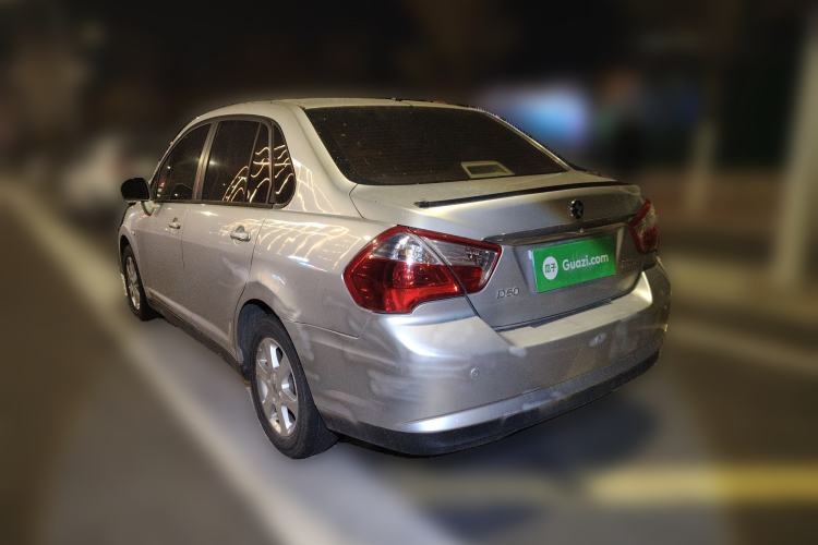 Used Venucia D50 2012 1.6L Manual Luxury Edition Rear Left 45 Deg