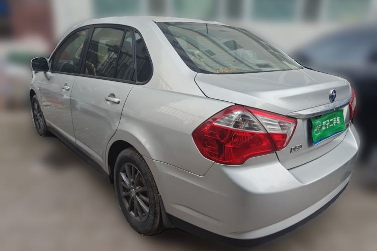 Used Venucia D50 2012 1.6L Manual Comfort Edition Rear Left 45 Deg