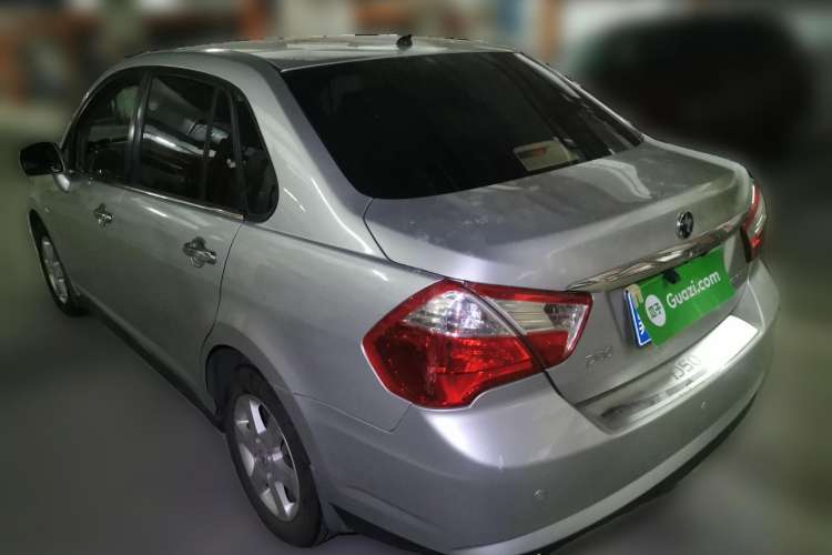 Used Venucia D50 2012 1.6L Automatic Prestige Edition Rear Left 45 Deg