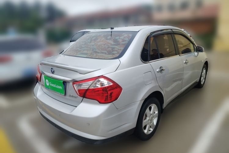 Used Venucia D50 2012 1.6L Manual Luxury Edition Rear Right 45 Deg