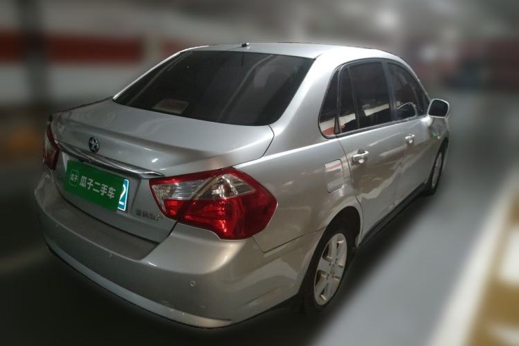 Used Venucia D50 2012 1.6L Manual Luxury Edition Rear Right 45 Deg