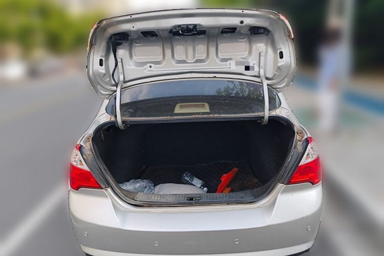 Used Venucia D50 2012 1.6L Manual Comfort Edition Trunk