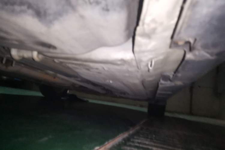 Used Venucia D50 2012 1.6L Manual Comfort Edition Chassis Rear Right