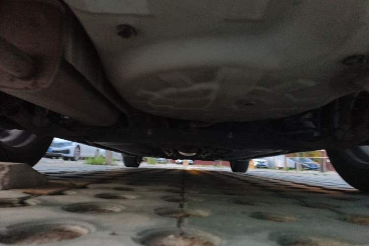 Used Venucia D50 2012 1.6L Manual Luxury Edition Chassis Rear
