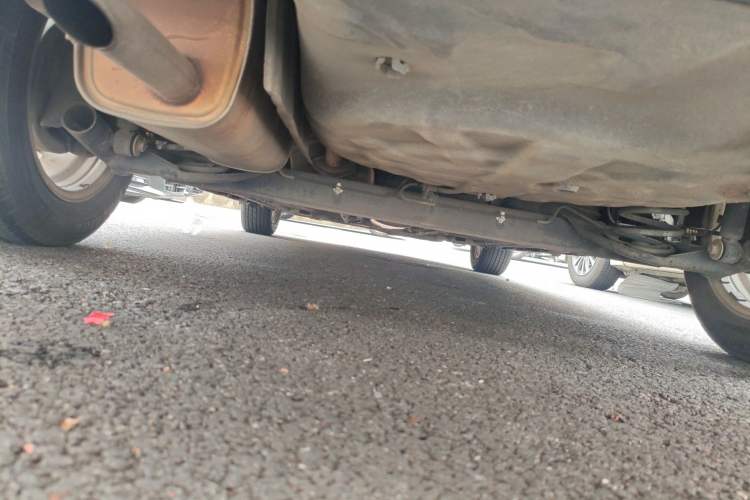 Used Venucia D50 2012 1.6L Manual Comfort Edition Chassis Rear