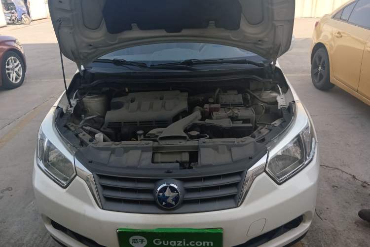 Used Venucia D50 2012 1.6L Manual Comfort Edition Engine Bay